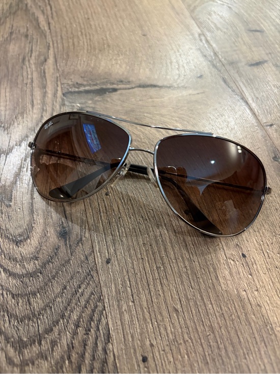 RAY-BAN Arista Gunmetal Frames Graduated Brown Lenses Aviator Sunglasses